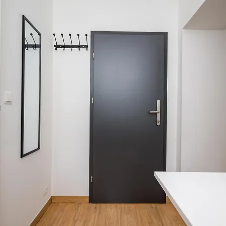 Apartamento Metro Sluzew By Bookinghost *