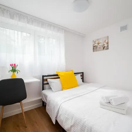 Apartamento Metro Sluzew By Bookinghost *