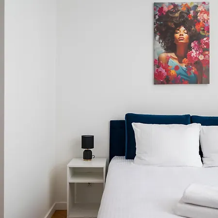 Apartamento Metro Sluzew By Bookinghost *